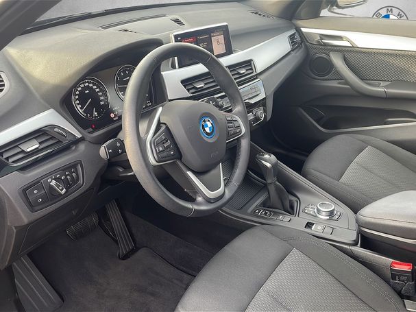 BMW X1 25e xDrive 162 kW image number 3