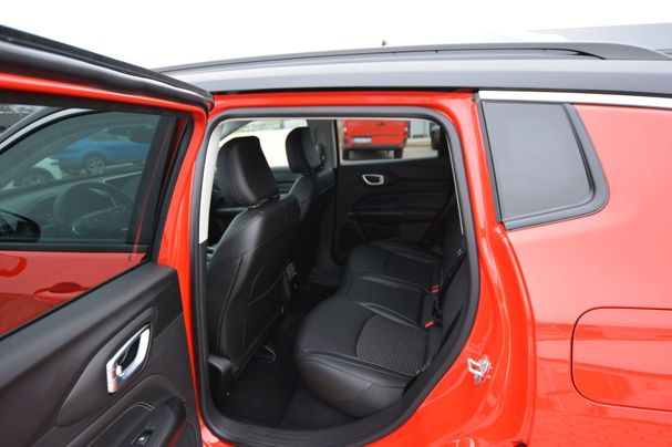 Jeep Compass PHEV 140 kW image number 10