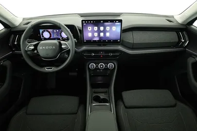 Car image 30