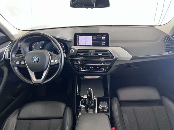 BMW X3 xDrive20d 139 kW image number 9