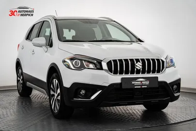 Car image 2