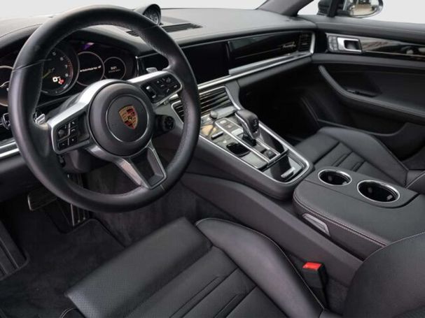 Porsche Panamera 4 E-Hybrid 340 kW image number 6