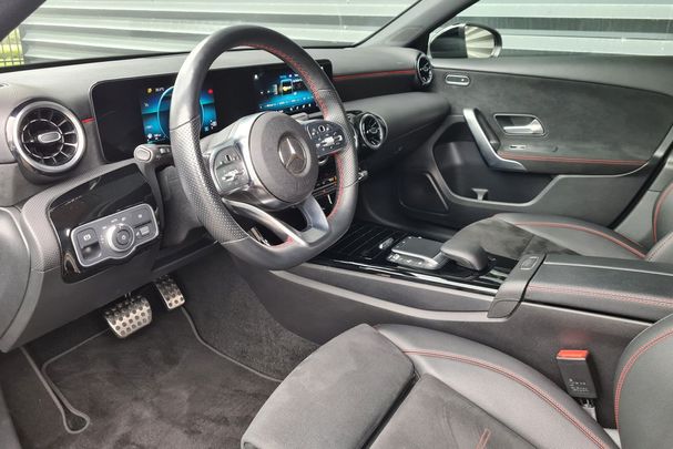 Mercedes-Benz A 180 100 kW image number 5