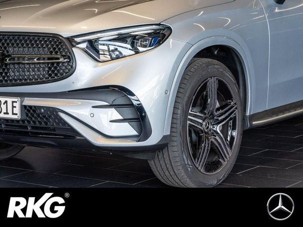 Mercedes-Benz GLC 300 e AMG 230 kW image number 14