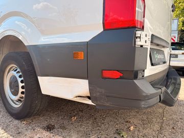 Car image 33