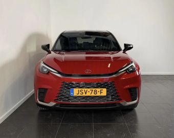 Car image 2