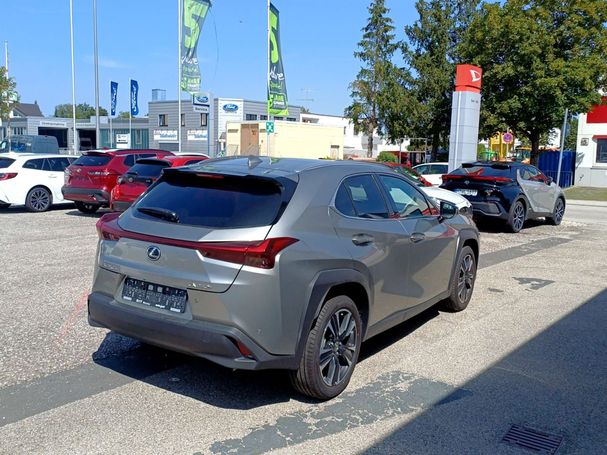 Lexus UX 250h 135 kW image number 3