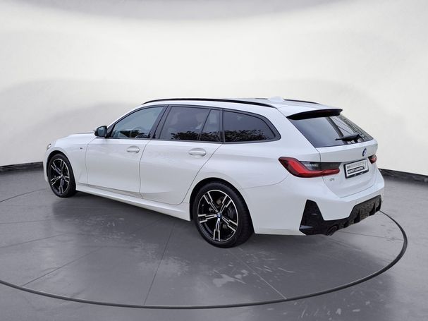 BMW 320d Touring 140 kW image number 4