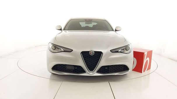 Alfa Romeo Giulia 2.2 Diesel AT8 118 kW image number 2