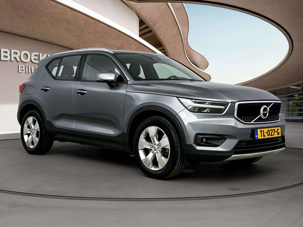 Volvo XC40 T4 Momentum 140 kW image number 2