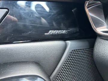 Car image 28
