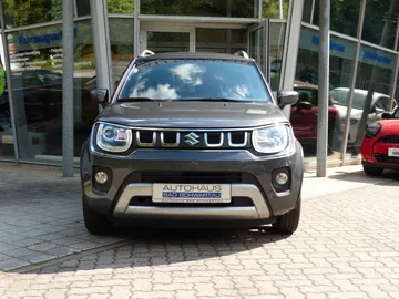 Car image 4