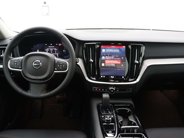 Volvo V60 T6 Core AWD 293 kW image number 4