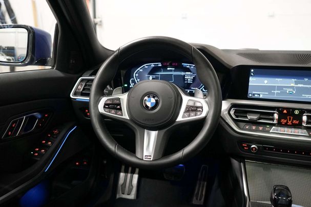 BMW 330e M Sport 215 kW image number 10