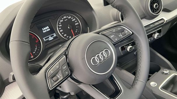 Audi Q2 30 TFSI Advanced 81 kW image number 17