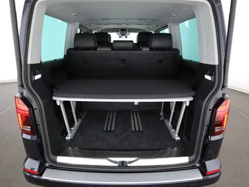 Car image 36
