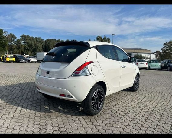 Lancia Ypsilon 51 kW image number 7