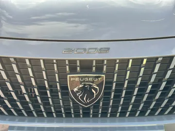 Car image 40