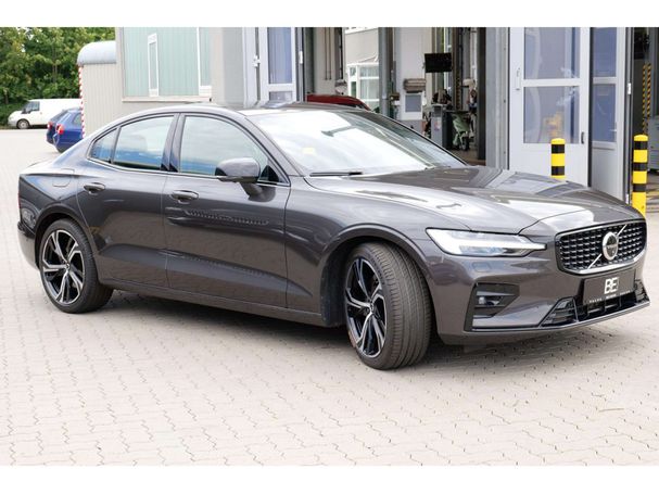 Volvo S60 AWD B5 184 kW image number 2