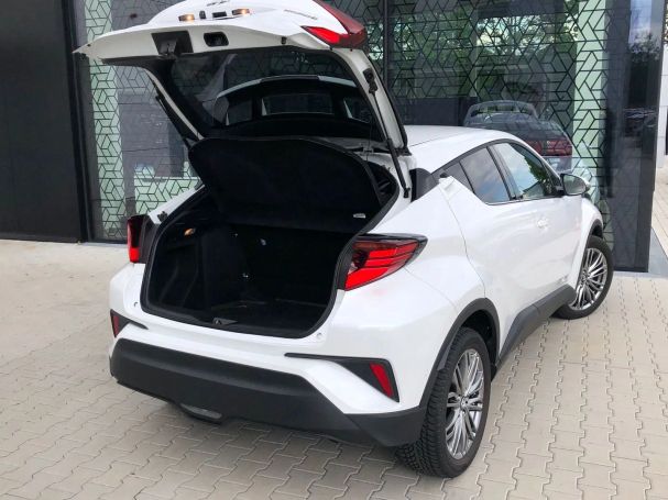 Toyota C-HR 90 kW image number 33