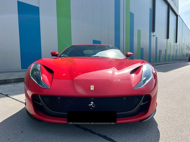 Ferrari 812 Superfast 588 kW image number 10