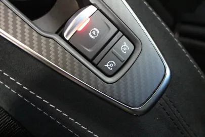 Car image 33