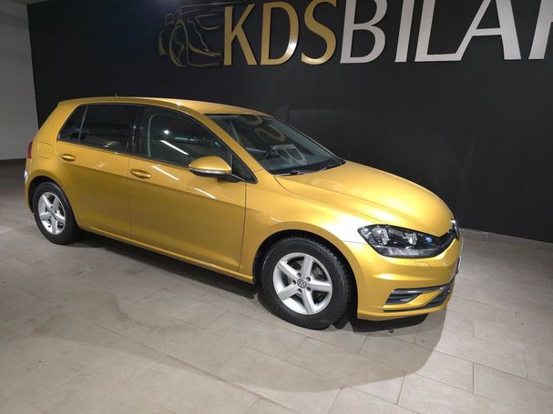 Volkswagen Golf 1.0 TSI 82 kW image number 6