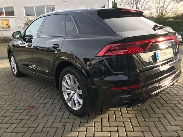 Audi Q8 50 TDI quattro 210 kW image number 7