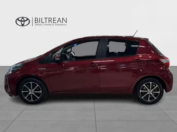 Car image 5
