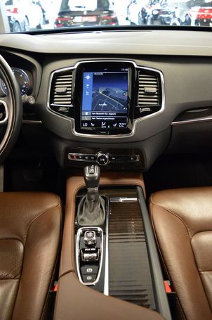 Volvo XC90 D5 AWD 173 kW image number 22