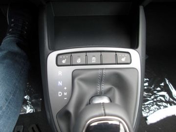 Car image 26