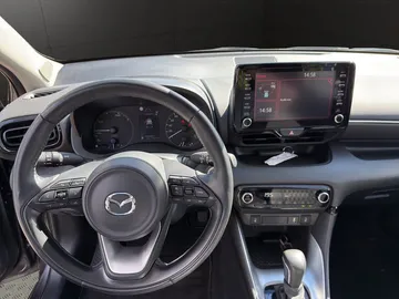 Car image 20