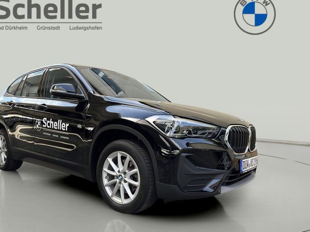 BMW X1 sDrive18i Advantage 100 kW image number 7