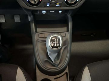 Car image 21