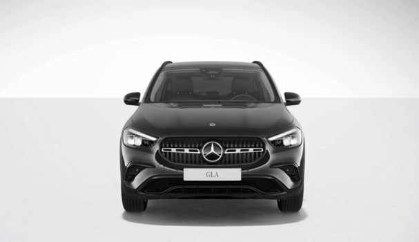 Mercedes-Benz GLA 180 d 85 kW image number 2