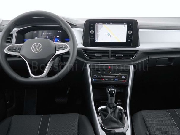 Volkswagen T-Roc 1.5 TSI DSG 110 kW image number 2