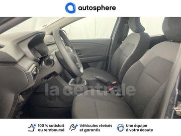 Car image 16