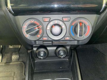 Car image 21