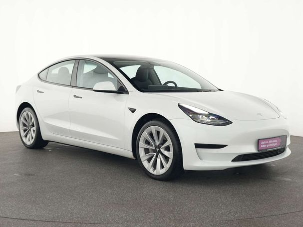 Tesla Model 3 208 kW image number 3