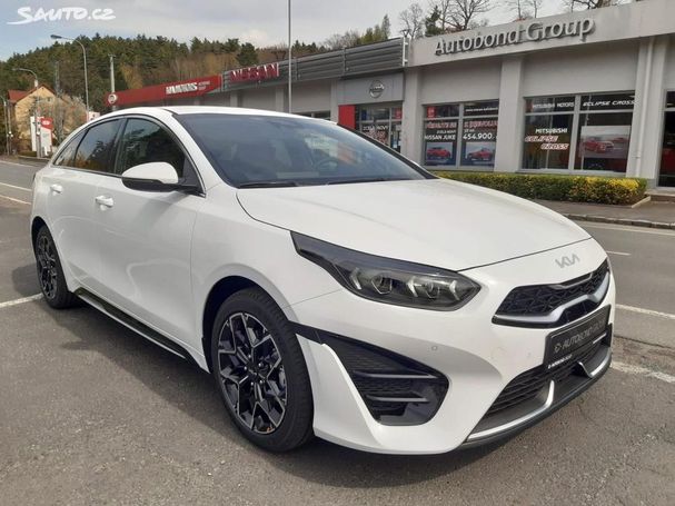 Kia ProCeed 1.5 T-GDI GT Line 103 kW image number 2