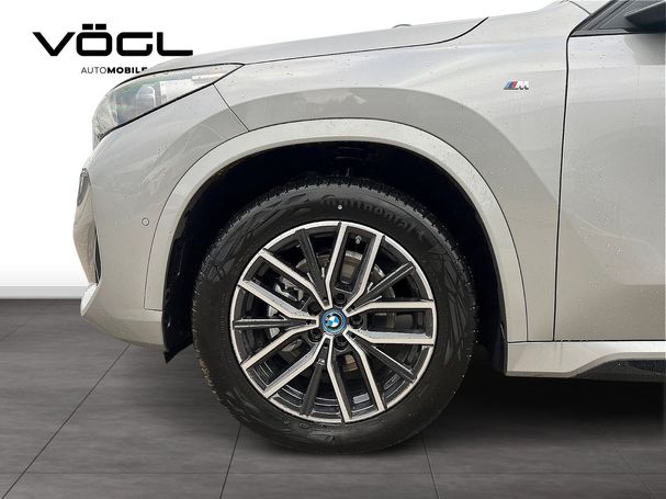 BMW iX1 eDrive20 M Sport 150 kW image number 5