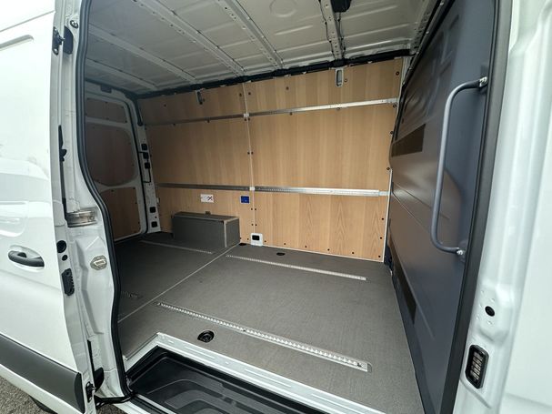 Mercedes-Benz Sprinter 317 CDI RWD 125 kW image number 16