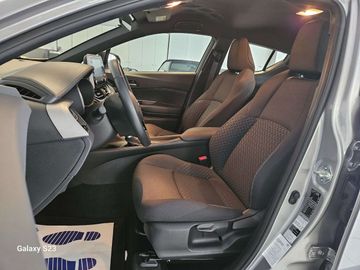 Car image 13