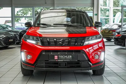 Car image 3