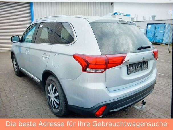 Mitsubishi Outlander 2.0 2WD 110 kW image number 5