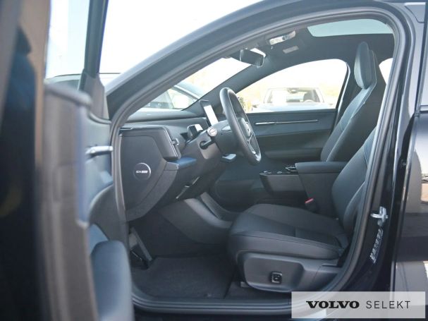 Volvo EX30 200 kW image number 11