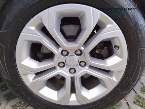 Land Rover Discovery Sport 112 kW image number 15