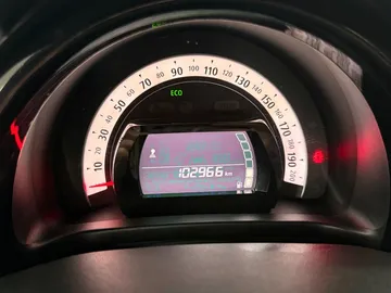 Car image 28