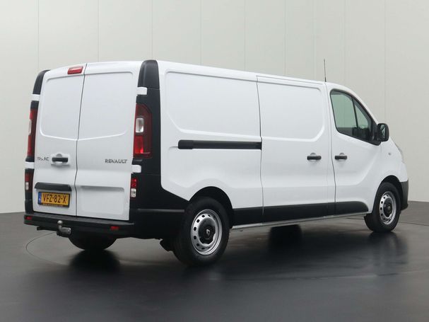 Renault Trafic dCi 145 107 kW image number 2