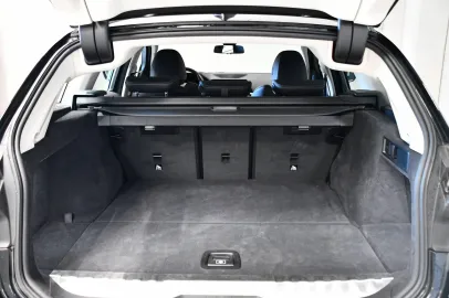 Car image 45